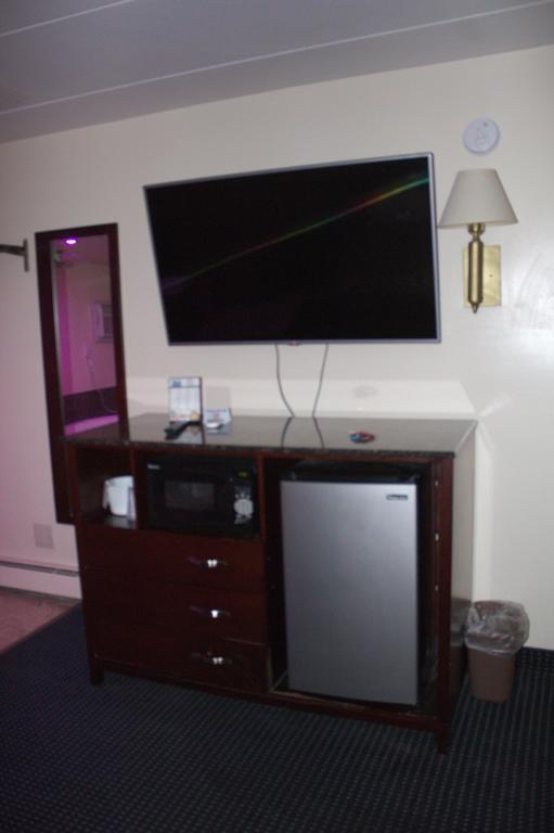 American Inn And Suites Countryside Екстер'єр фото