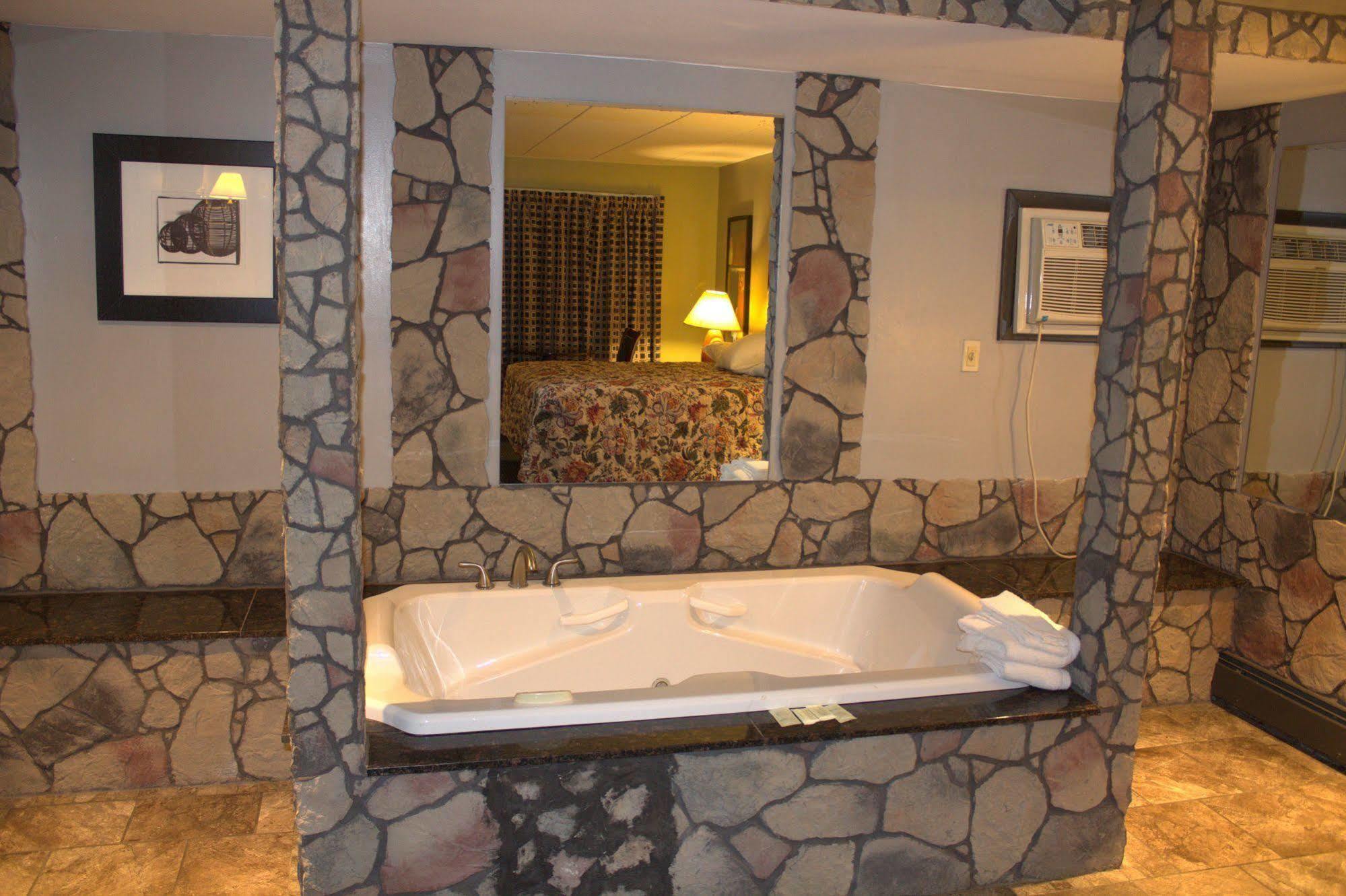 American Inn And Suites Countryside Екстер'єр фото