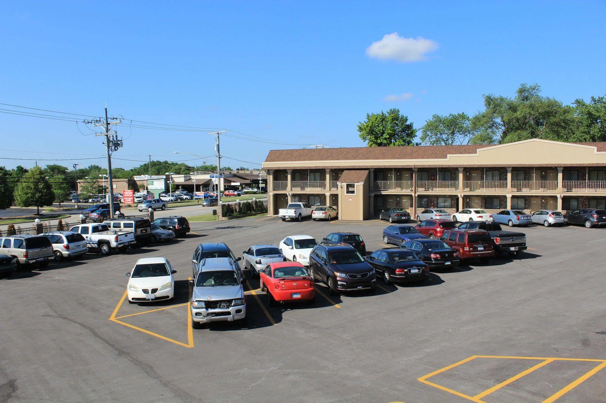 American Inn And Suites Countryside Екстер'єр фото